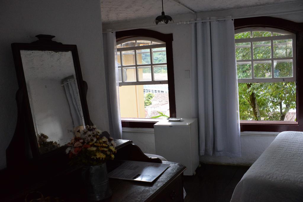 Pouso Do Chico Rei Hotel โอว์โรเปรโต ภายนอก รูปภาพ
