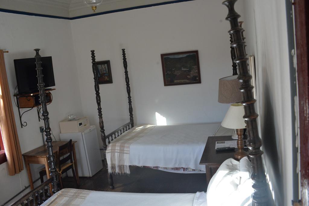 Pouso Do Chico Rei Hotel โอว์โรเปรโต ภายนอก รูปภาพ